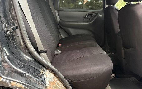 Ford Escape II, 2004 год, 400 000 рублей, 32 фотография