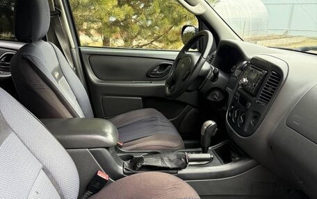 Ford Escape II, 2004 год, 400 000 рублей, 37 фотография