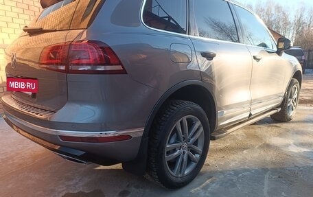 Volkswagen Touareg III, 2017 год, 2 850 000 рублей, 6 фотография