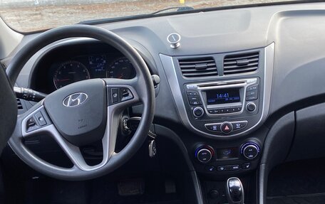 Hyundai Solaris II рестайлинг, 2016 год, 1 250 000 рублей, 15 фотография