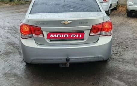 Chevrolet Cruze II, 2011 год, 630 000 рублей, 4 фотография