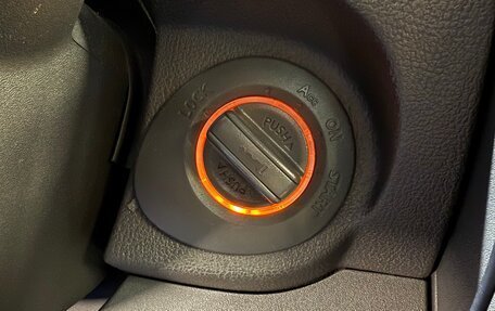 Nissan Pathfinder, 2011 год, 1 950 000 рублей, 11 фотография