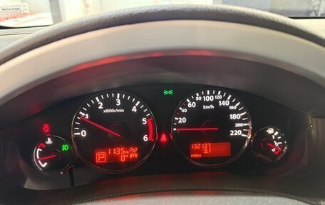 Nissan Pathfinder, 2011 год, 1 950 000 рублей, 14 фотография