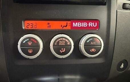 Nissan Pathfinder, 2011 год, 1 950 000 рублей, 17 фотография