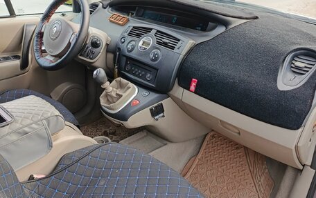 Renault Scenic III, 2005 год, 420 000 рублей, 20 фотография