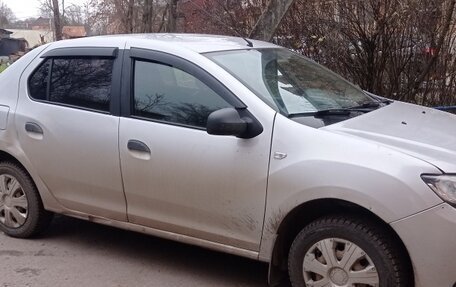 Renault Logan II, 2016 год, 650 000 рублей, 2 фотография