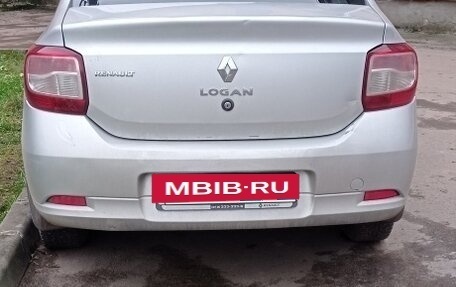 Renault Logan II, 2016 год, 650 000 рублей, 5 фотография