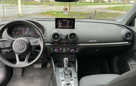 Audi A3, 2018 год, 2 300 000 рублей, 7 фотография