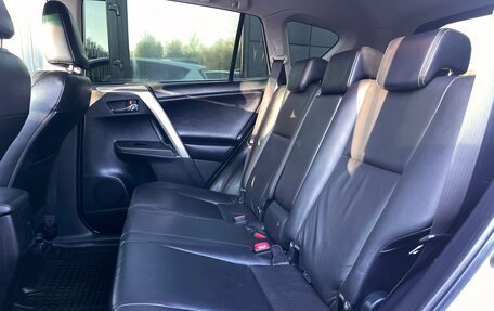 Toyota RAV4, 2013 год, 1 759 000 рублей, 18 фотография