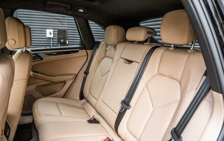 Porsche Macan I рестайлинг, 2025 год, 13 399 047 рублей, 17 фотография