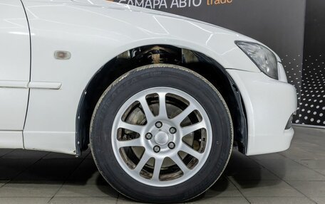 Toyota Altezza, 2003 год, 696 000 рублей, 18 фотография