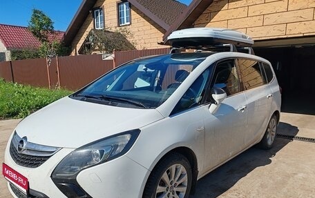 Opel Zafira C рестайлинг, 2013 год, 1 150 000 рублей, 1 фотография