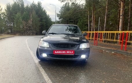 Hyundai Accent II, 2009 год, 350 000 рублей, 3 фотография