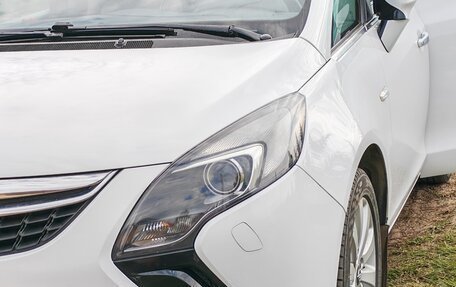 Opel Zafira C рестайлинг, 2013 год, 1 150 000 рублей, 4 фотография