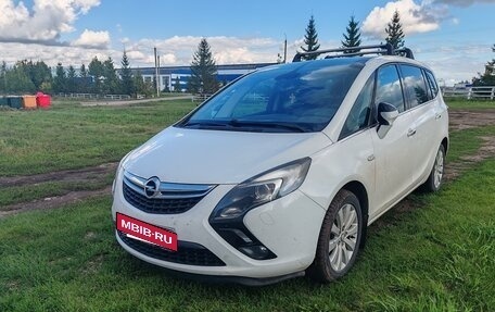 Opel Zafira C рестайлинг, 2013 год, 1 150 000 рублей, 5 фотография
