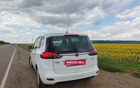 Opel Zafira C рестайлинг, 2013 год, 1 150 000 рублей, 10 фотография