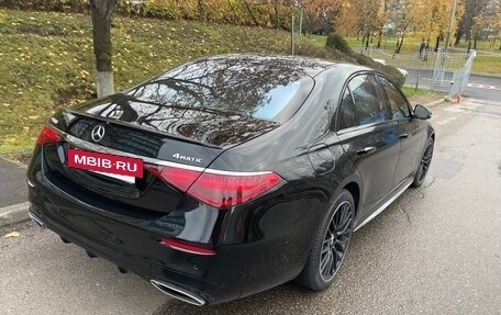 Mercedes-Benz S-Класс, 2023 год, 9 000 000 рублей, 4 фотография