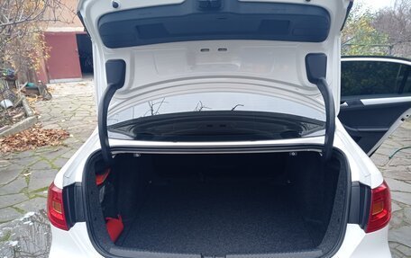 Volkswagen Jetta VI, 2012 год, 1 340 000 рублей, 8 фотография