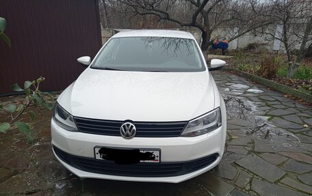 Volkswagen Jetta VI, 2012 год, 1 340 000 рублей, 3 фотография