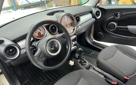 MINI Hatch, 2010 год, 750 000 рублей, 5 фотография