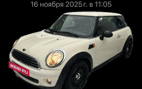 MINI Hatch, 2010 год, 750 000 рублей, 8 фотография