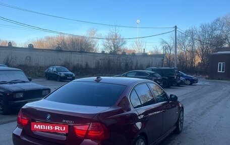 BMW 3 серия, 2011 год, 950 000 рублей, 2 фотография