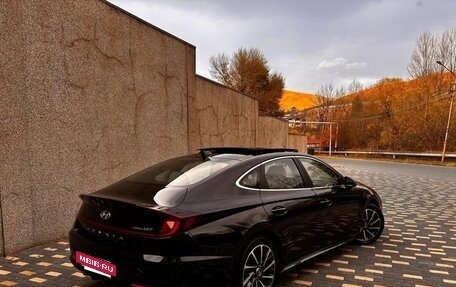 Hyundai Sonata VIII, 2022 год, 2 250 000 рублей, 4 фотография