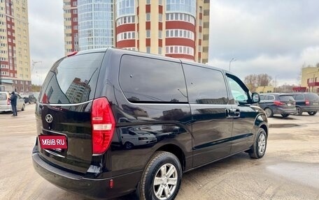 Hyundai H-1 II рестайлинг, 2008 год, 1 095 000 рублей, 13 фотография