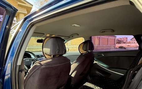 Hyundai Solaris II рестайлинг, 2012 год, 780 000 рублей, 6 фотография