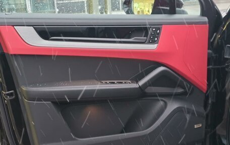 Porsche Cayenne III, 2025 год, 17 890 000 рублей, 16 фотография