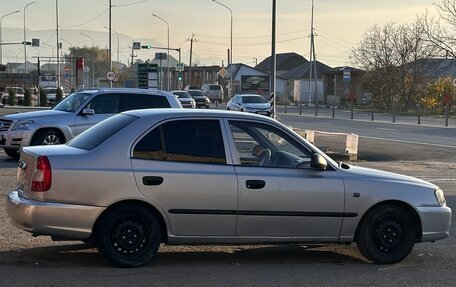 Hyundai Accent II, 2005 год, 320 000 рублей, 3 фотография