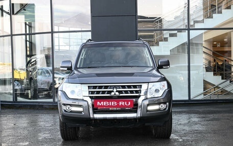 Mitsubishi Pajero IV, 2014 год, 2 940 000 рублей, 2 фотография