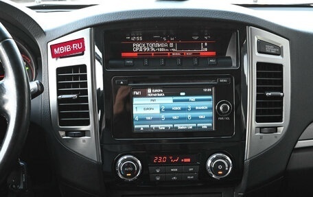 Mitsubishi Pajero IV, 2014 год, 2 940 000 рублей, 13 фотография