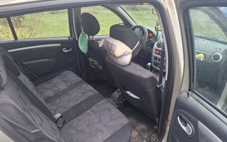 Renault Sandero I, 2013 год, 550 000 рублей, 11 фотография