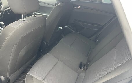 Hyundai Solaris II рестайлинг, 2021 год, 1 600 000 рублей, 10 фотография