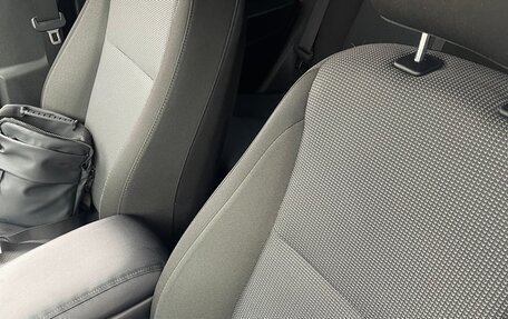 Hyundai Solaris II рестайлинг, 2021 год, 1 600 000 рублей, 9 фотография