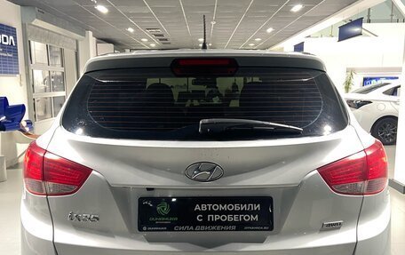 Hyundai ix35 I рестайлинг, 2015 год, 1 150 000 рублей, 6 фотография