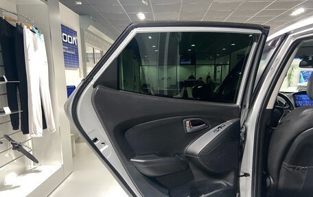 Hyundai ix35 I рестайлинг, 2015 год, 1 150 000 рублей, 12 фотография