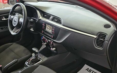 KIA Rio IV, 2021 год, 1 895 000 рублей, 19 фотография