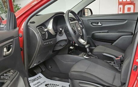 KIA Rio IV, 2021 год, 1 895 000 рублей, 10 фотография