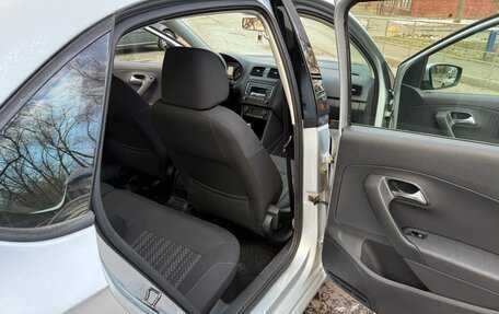 Volkswagen Polo VI (EU Market), 2015 год, 1 250 000 рублей, 8 фотография