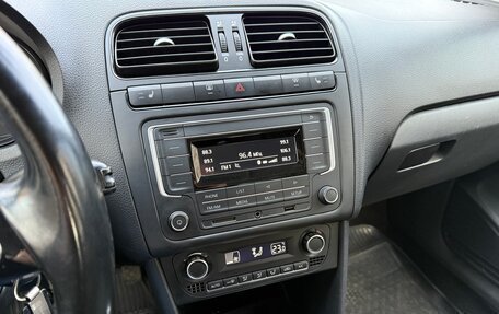 Volkswagen Polo VI (EU Market), 2015 год, 1 250 000 рублей, 16 фотография