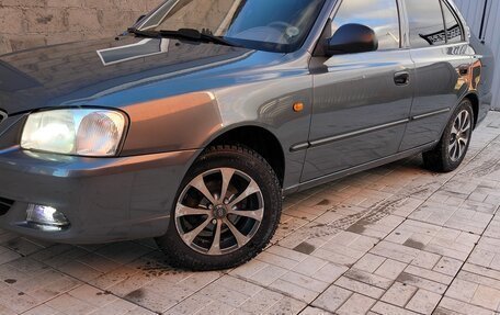 Hyundai Accent II, 2005 год, 450 000 рублей, 2 фотография