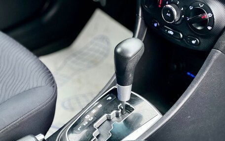 Hyundai Solaris II рестайлинг, 2011 год, 729 000 рублей, 23 фотография