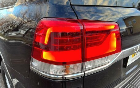 Toyota Land Cruiser 200, 2020 год, 8 200 000 рублей, 5 фотография