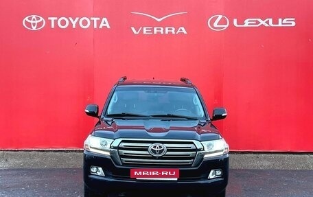 Toyota Land Cruiser 200, 2020 год, 8 200 000 рублей, 6 фотография