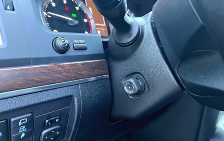 Toyota Land Cruiser 200, 2020 год, 8 200 000 рублей, 17 фотография