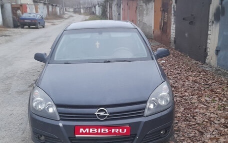 Opel Astra H, 2005 год, 200 000 рублей, 1 фотография