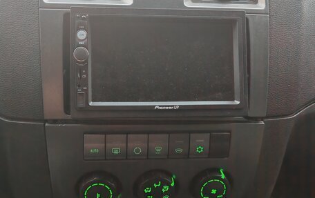 ЛуАЗ Patriot, 2013 год, 650 000 рублей, 7 фотография