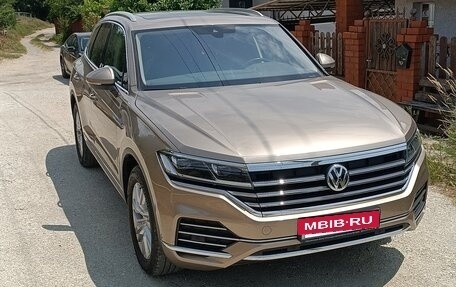 Volkswagen Touareg III, 2018 год, 4 800 000 рублей, 11 фотография